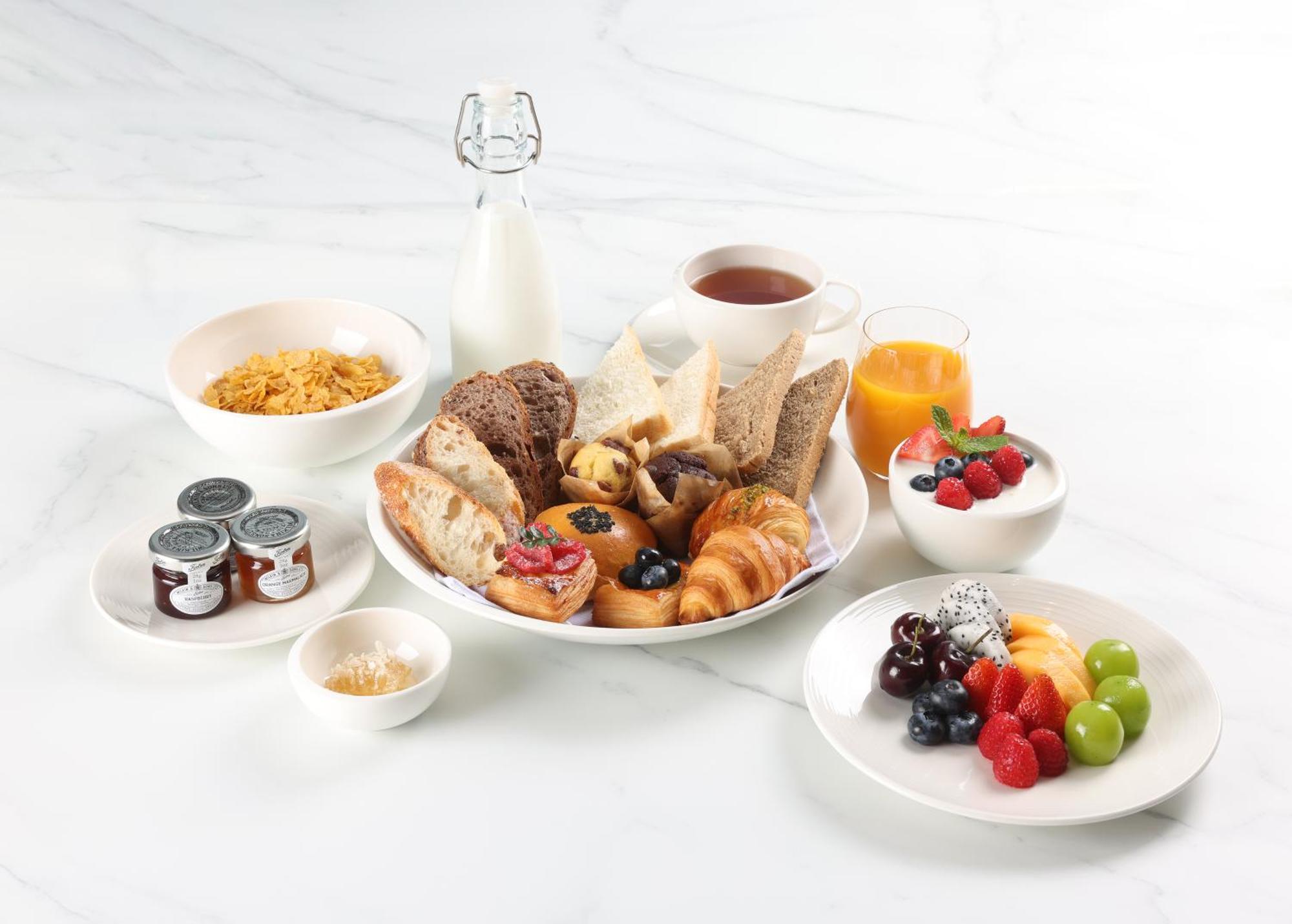 Hotel Mandarin Oriental Qianmen, 5*